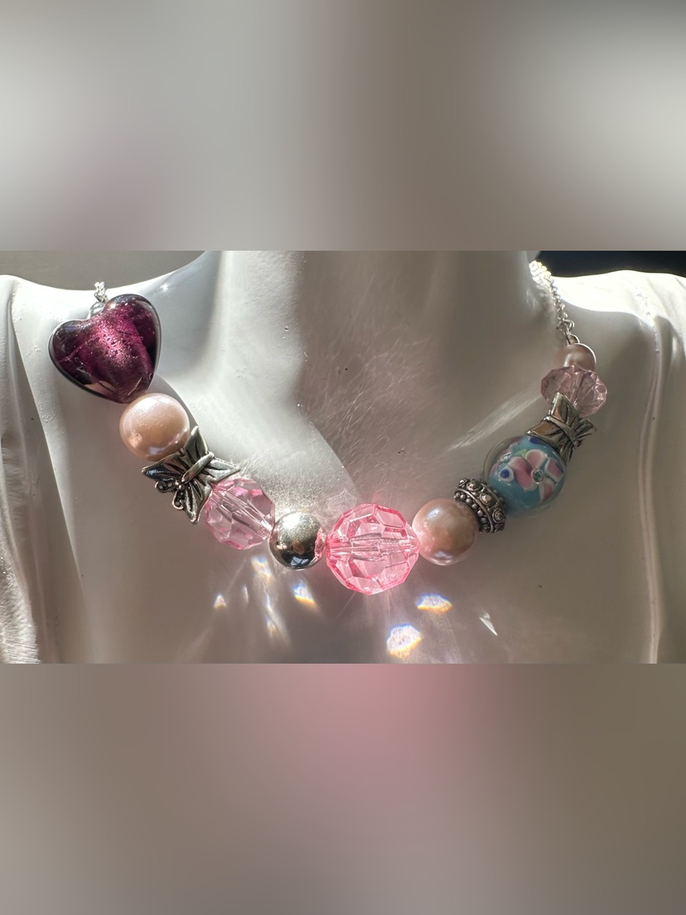 AVON Feminine Facet Beaded Glass Multi Color & Style Bead pattern
